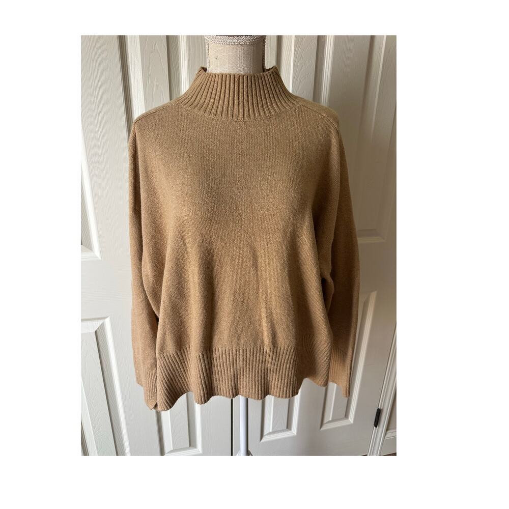 NWT LOFT Dolman Sleeve Oversized Sweater M Soft Stretchy Tan